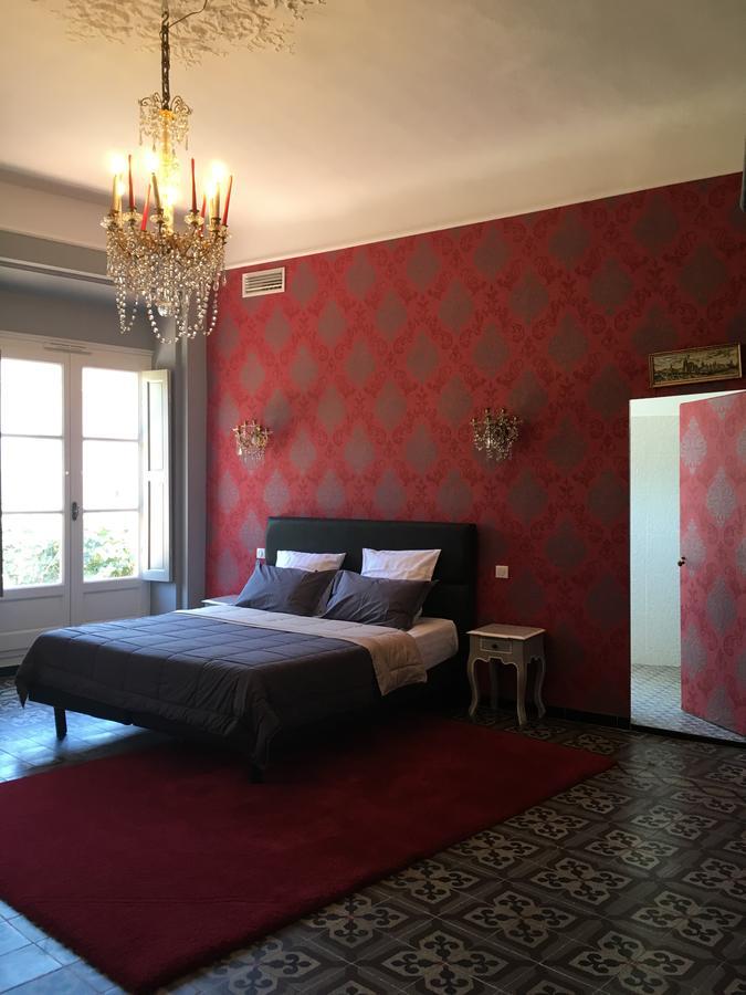 Les Suites De Peyrat Pézenas Exterior foto