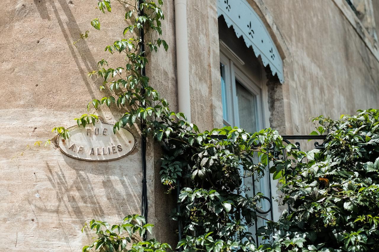 Les Suites De Peyrat Pézenas Exterior foto