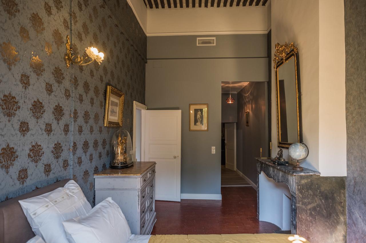 Les Suites De Peyrat Pézenas Exterior foto