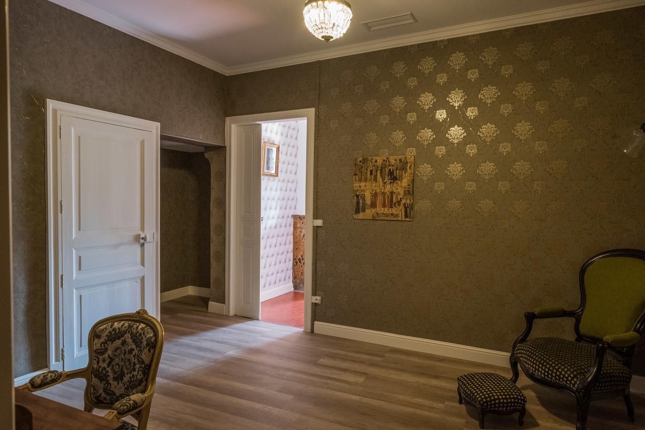 Les Suites De Peyrat Pézenas Exterior foto
